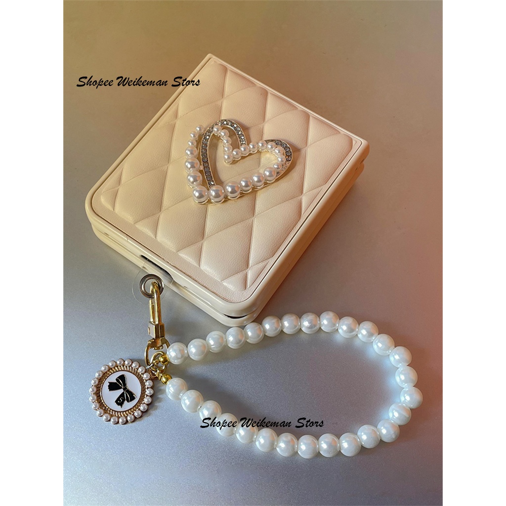 อาวุโสเกาหลี 3D Pearl Love Heart Rhombus Lattice Case พร้อมสร้อยข้อมือสําหรับ Samsung Galaxy Z Flip 