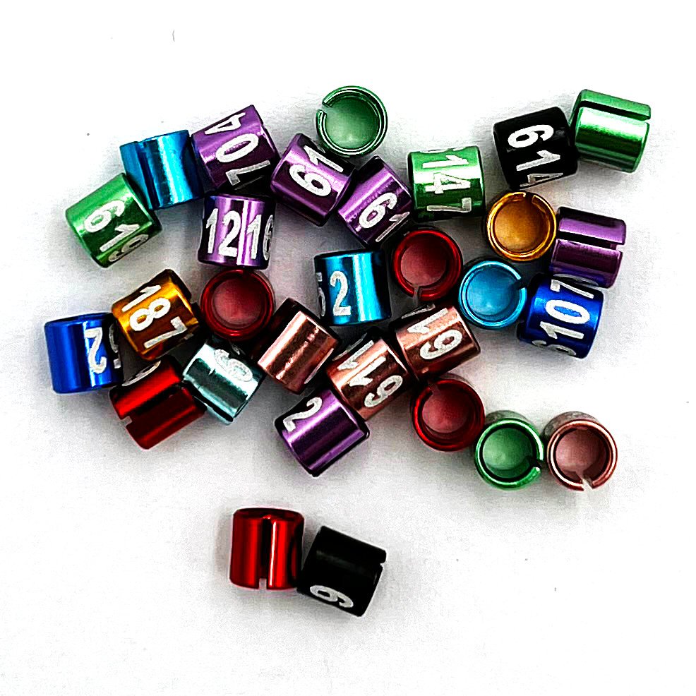 25 ชิ้น 2.6 มม. ~ 8.0 มม. แหวนขานกแยกอลูมิเนียม: การระบุที่ทนทานและปลอดภัย | คละสี & วงขาหมายเลข รหัส ไม่ซ้ําใคร - เหมาะสําหรับการระบุนก & ติดตาม