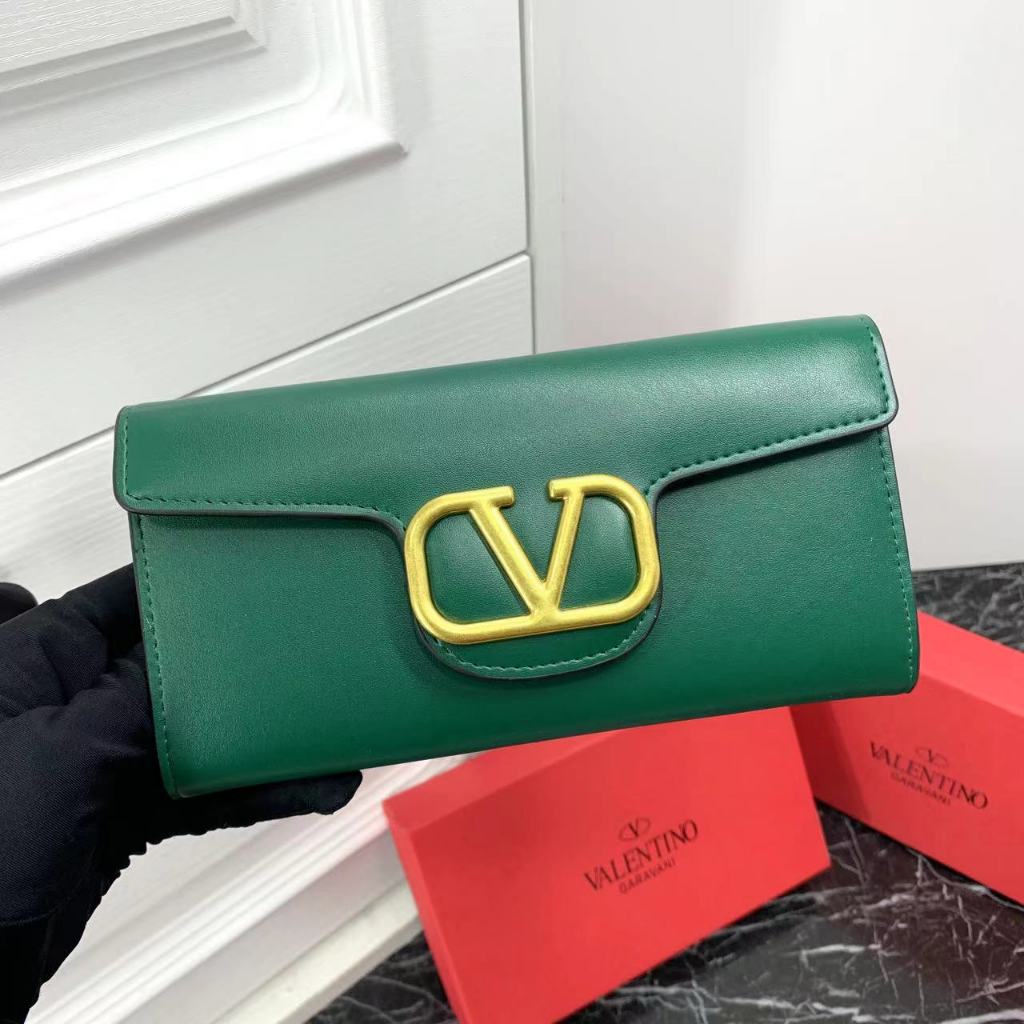 พร้อมส่ง Valentino กระเป๋าสตางค์ ใบยาว กระเป๋าถือ หนังแท้ ใส่บัตรได้ แฟชั่นสําหรับสตรี 2408