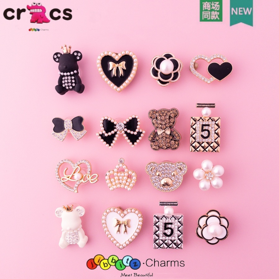 Jibbitz crocs Charm 3D โลหะหินพื้นผิวสติกเกอร์ตกแต่งรองเท้าหรูหรา bling bling หรูหรา Cross รองเท้าแตะ Crocs สติกเกอร์น่ารัก DIY รองเท้าตกแต่งหัวเข็มขัดอุปกรณ์เสริม