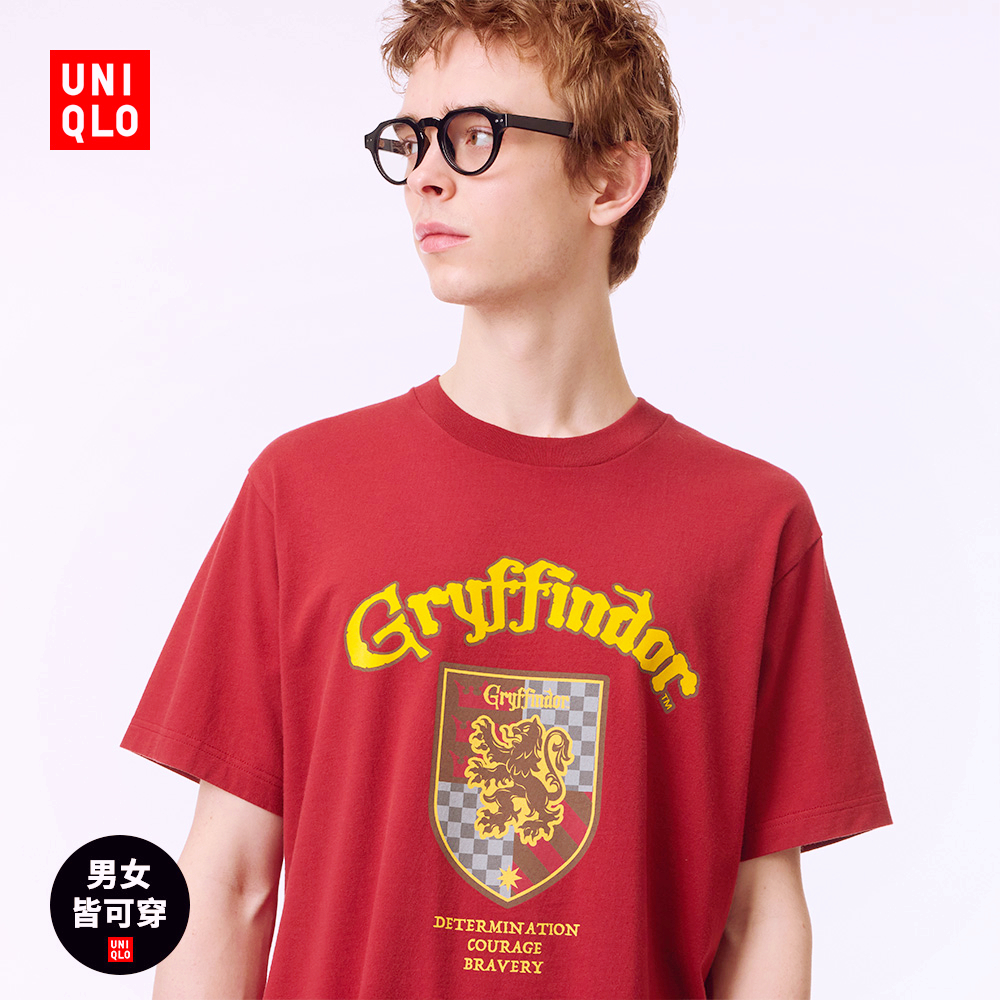 Uniqlo เสื้อยืดแขนสั้น พิมพ์ลาย UT Harry Potter สําหรับผู้ชายและผู้หญิง 472892