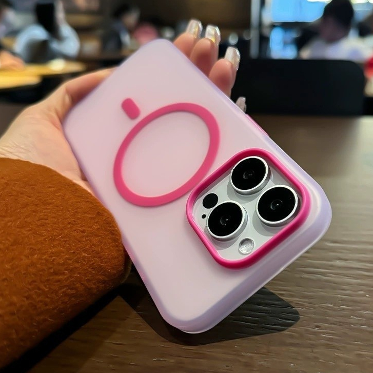 เคสโทรศัพท์มือถือ ซิลิโคนนิ่ม ผิวด้าน กันกระแทก พร้อมที่ชาร์จแม่เหล็ก สําหรับ iPhone 15 14 13 12 Pro max 14Plus 15Plus ip 12Pro