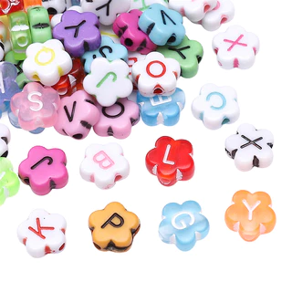 100pcs 10 มม.ผสมตัวอักษรภาษาอังกฤษอะคริลิคลูกปัด Plum Blossom ตัวอักษรแบน / ตัวอักษรอะคริลิค Spacer ลูกปัดสําหรับแฟชั ่ น DIY เครื ่ องประดับทําอุปกรณ ์ เสริม