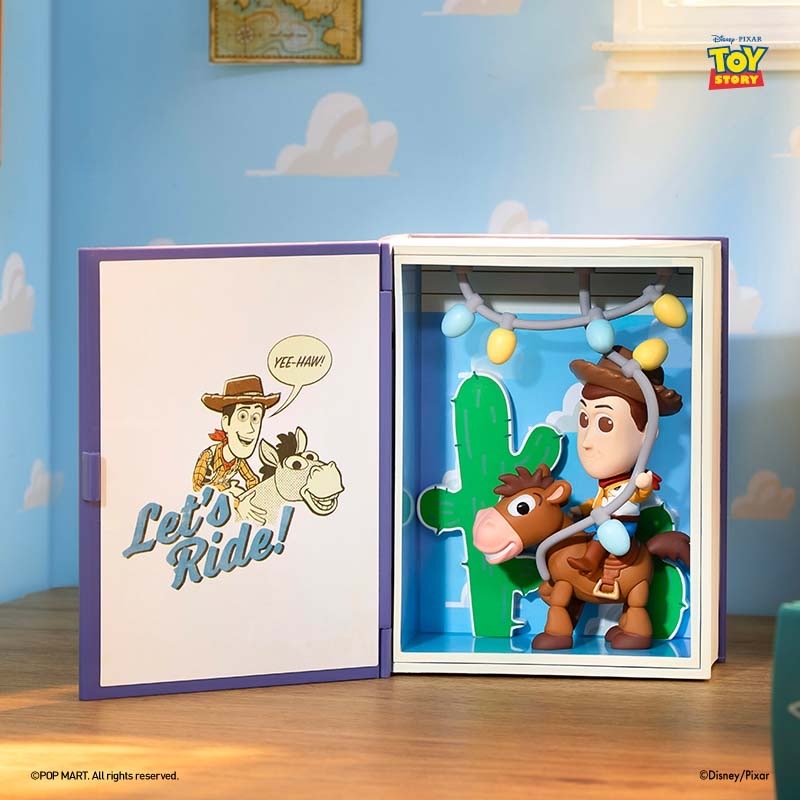 ของแท้ POPMART Toy Story Andys Room Series Scene Figure อินเทรนด์เล่น