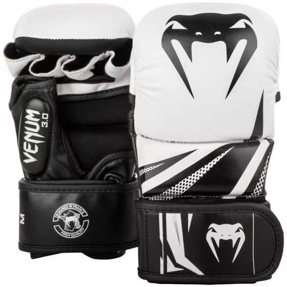 Venum นวมชกมวยมืออาชีพ 4 สีสีขาวต่อสู้ MMA กีฬาหนังมวยไทยต่อสู้ Sanda ถุงมือการแข่งขัน