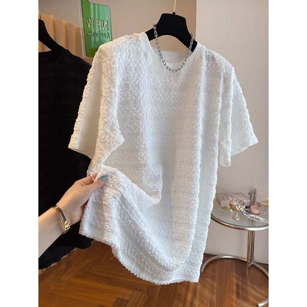 การออกแบบเกาหลี Niche Seersucker เสื้อยืดผู้ชาย 2 สี M-3XL 2024 ครึ่งแขนหลวมสบายๆ High Street เสื้อคู่