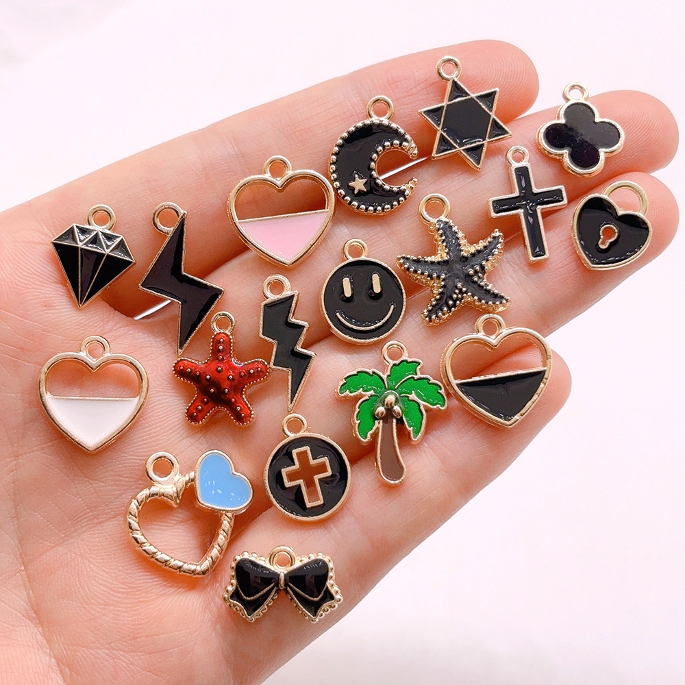 1 ชิ ้ นม ้ าโลหะผสมสังกะสี Charms ผีเสื ้ อหยดจี ้ น ้ ํามันสําหรับเครื ่ องประดับทํา