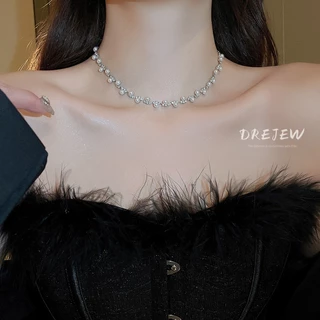 Drewjew choker สร้อยคอคลื่นเพชรมุกชุดเกาหลีแฟชั่นระดับไฮเอนด์ clavicle chain niche commuting เครื่องประดับสําหรับผู้หญิง