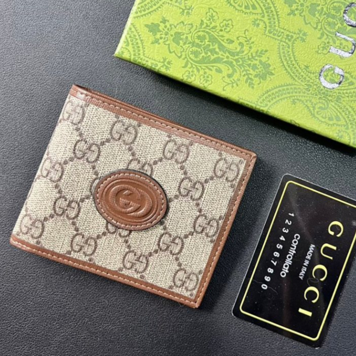 Original Gucci Men 's Short Wallet Stylish Oval Interlocking Double G Leather Wallet ( พร ้ อมกล ่ อง )