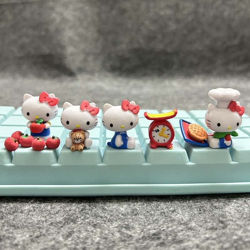 4 ชิ้น/เซ็ต My Melody อะนิเมะรูป Hello Kitty Cook Apple รุ่น Q DIY PVC Action Figures รุ่นเดสก์ท็อปต