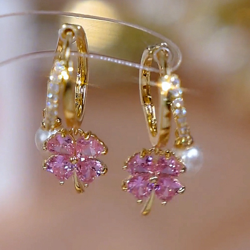 แฟชั ่ นเกาหลี Zircon Clover ต ่ างหู Rhinestone Pearl ดอกไม ้ ต ่ างหูผู ้ หญิงเครื ่ องประดับของขวัญประณีต