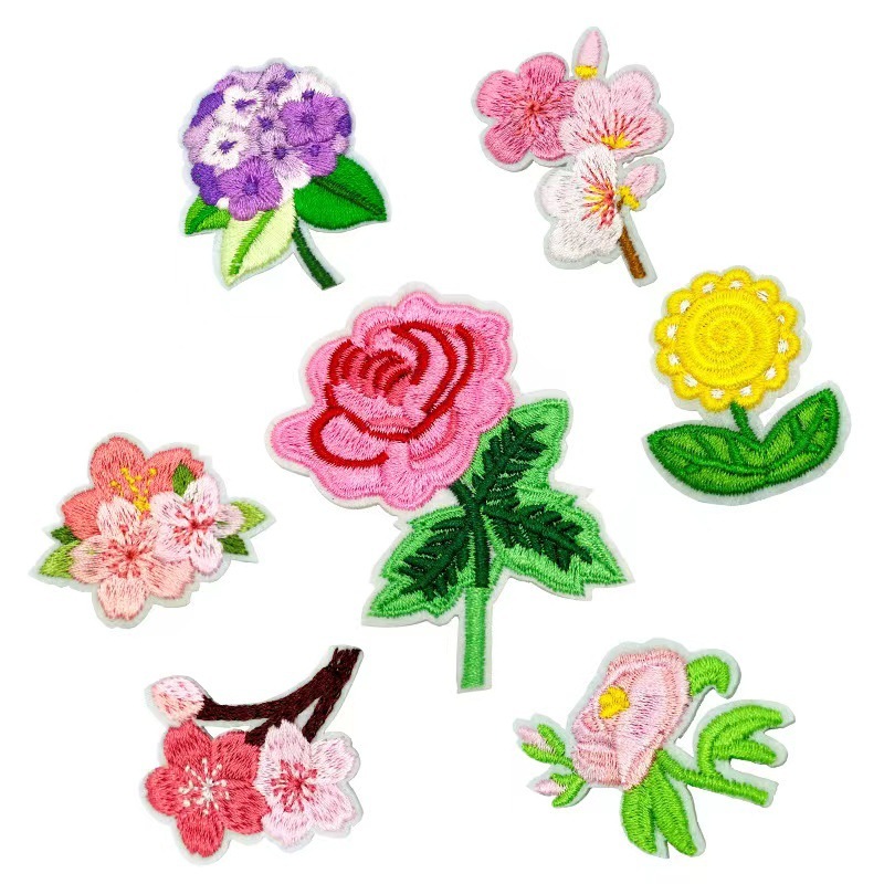 เหล็กปักดอกกุหลาบบนแพทช์ด้วยผ้ากาวร้อนละลายอุปกรณ์เสื้อผ้า ทําเอง