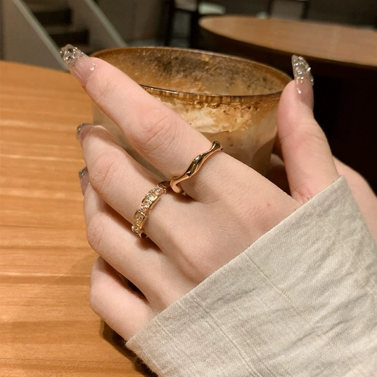 จากไทย 1วันถึง💕แหวนเพทายสีทอง ชุดสองชิ้น สำหรับสุภาพสตรี | ดีไซน์นิช เรขาคณิตเรียบง่าย | สไตล์แฟชั่น ไม่ซ้ำใคร แบบเปิด