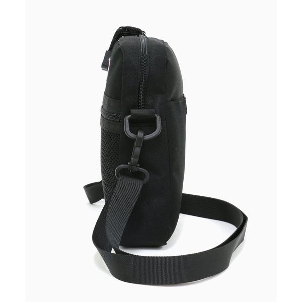 Ben Davis Men กระเป ๋ า Messenger กันน ้ ําแฟชั ่ นสลิงกระเป ๋ าผู ้ หญิง Crossbody Bagpack
