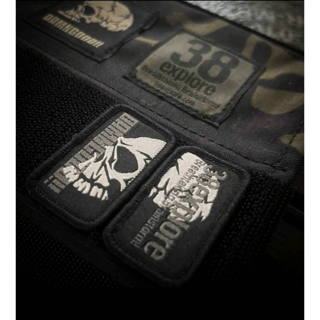 ป้ายสไตล์ยุทธวิธีสีดําถังแก๊สฝาครอบ Velcro Outdoor Camping อุปกรณ์อุปกรณ์เสริม 38explore อุปกรณ์เสริม