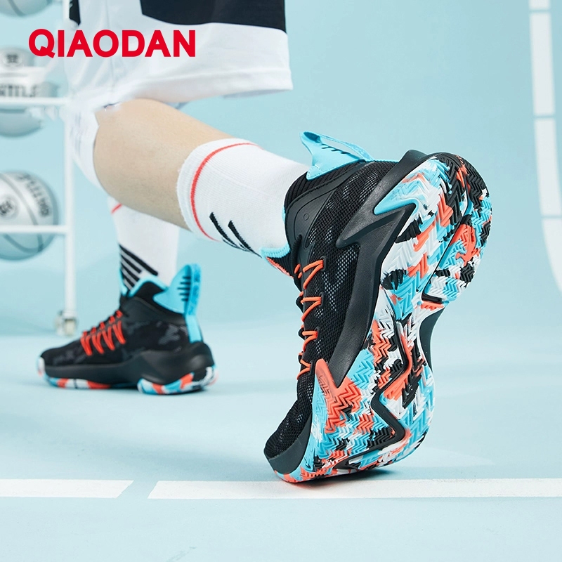Qiaodan PY 1 รองเท้าบาสเก็ตบอลสําหรับผู้ชาย Spike Breathable สวมใส่น้ําหนักเบา XM25200105 — صورة 7