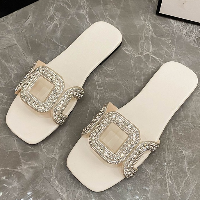 Ready Stock รองเท ้ าแตะผู ้ หญิงแฟชั ่ นรองเท ้ าส ้ นแบนสวมใส ่ ด ้ านนอกรองเท ้ าแตะลําลองขนาดบวก 43