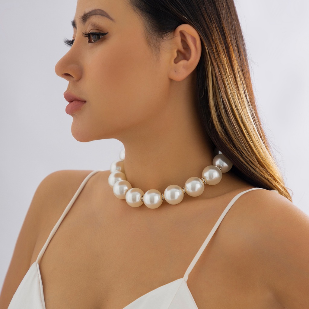 สร ้ อยคอมุกใหญ ่ สําหรับผู ้ หญิงสาวประกาย Rhinestone Choker สร ้ อยคอปรับทองสร ้ อยคอมุกสีขาวแฟชั ่ นเครื ่ องประดับของขวัญสําหรับผู ้ หญิงหญิง