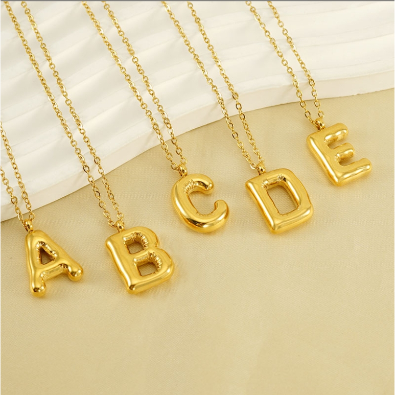 18k Glossy 26 Bubble Letter จี้ ins Niche All-Match ไทเทเนียมเหล็ก 26 จี้ตัวอักษร (ไม่รวมสร้อยคอ) เค