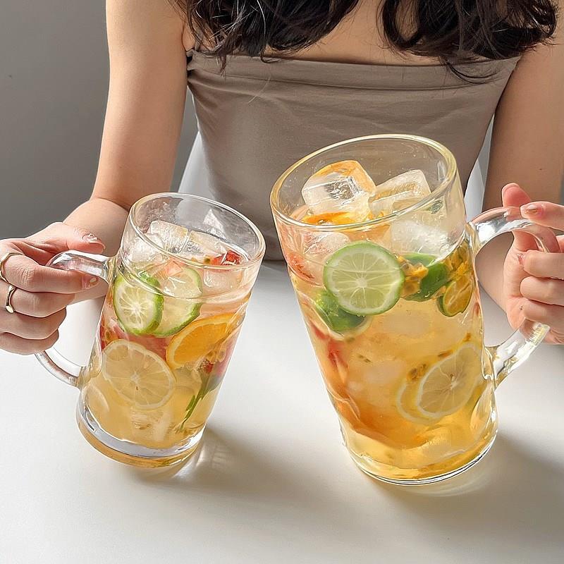 1000ml แก้วกันน้ํายักษ์พร้อมที่จับแก้วเบียร์ขนาดใหญ่ถ้วยเครื่องดื่มผลไม้ความจุขนาดใหญ่ ราคา ถูกที่สุด ดีลบีเคเค แกลเลอรีภาพที่ 4