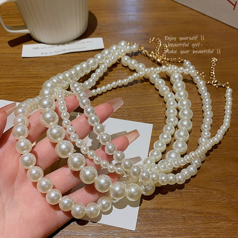 Retro Pearl สร ้ อยคอผู ้ หญิงแฟชั ่ นหรูหรา Clavicle Chain เครื ่ องประดับ