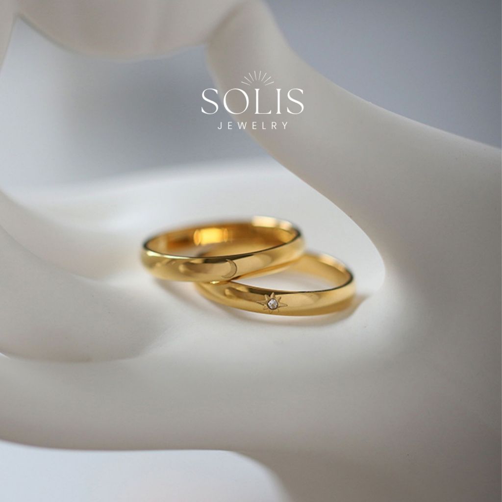 Starburst Moon Ring • กันน้ําไม่ซีดจาง Tarnish • แหวนแฟชั่นสําหรับผู้หญิงผู้ชายคู่มิตรภาพ RG401 RG402