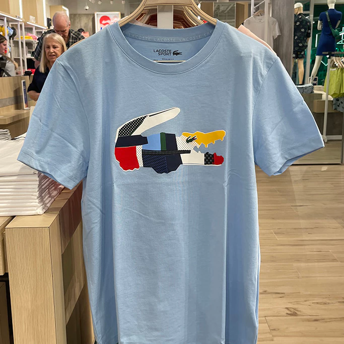 สินค้าใหม่พร้อมสต็อกผู้ชายสีจับคู่โลโก้รอบคอผ้าฝ้ายกีฬาแขนสั้นเสื้อยืด