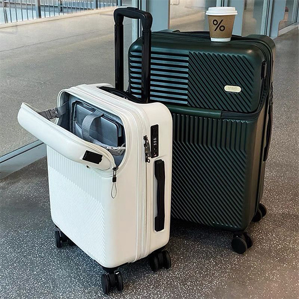 【สต็อกไทยพร้อมส่ง】TRAVELCUL กระเป๋าล้อลาก 20/24/26 นิ้วกระเป๋าอเนกประสงค์ช่องเสียบ USB ชาร์จ + การออกแบบเปิดด้านหน้าหยิบและวางสิ่งของได้สะดวกยิ่งขึ้น