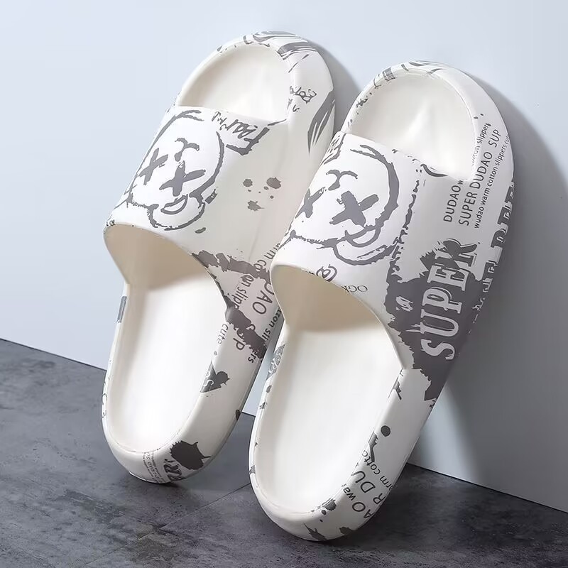 รองเท้าแตะ Mens Home Anti-slip เวอร์ชั่นเกาหลีแฟชั่นสวมใส่ด้านนอกหนา soled San