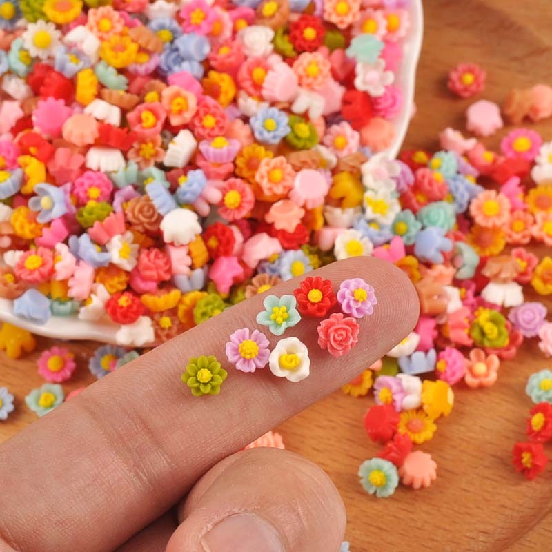 100 ชิ้น 6 มิลลิเมตรผสมดอกไม้ขนาดเล็ก Flatback เรซิ่น Cabochons งานฝีมือ Scrapbooking Embellishments สําหรับคลิปผม Headwear DIY ตกแต่ง CP3149