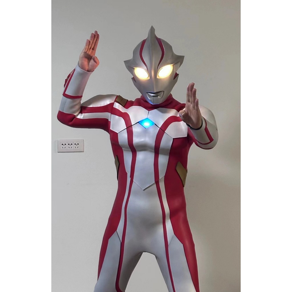 Monbius Ultraman Mebius Ultraman Mebius ซองหนังทั้งร่างกายที่กําหนดเองสวมใส่ผลิตภัณฑ์สําเร็จรูปคอสเพ