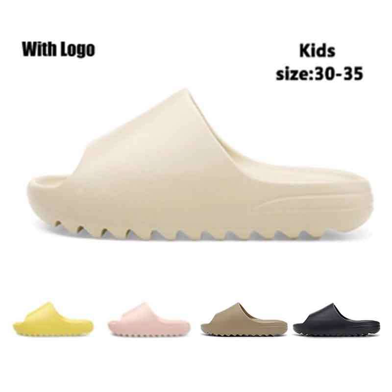 New Arrival Yeezy Slide Sandal for Middle Kids ไซส์ 30-35(pls เพิ่ม 1 หรือ 2cm up)