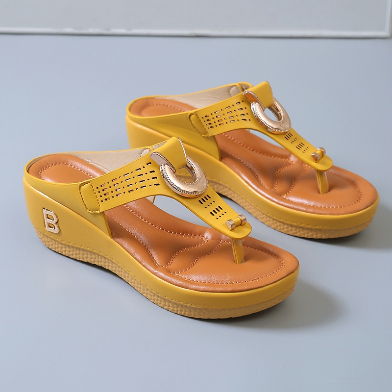 Ready Stock Wedge Heel Flip-Flops รองเท ้ าแตะชายหาดผู ้ หญิงรองเท ้ าแตะขนาดใหญ ่ 36-