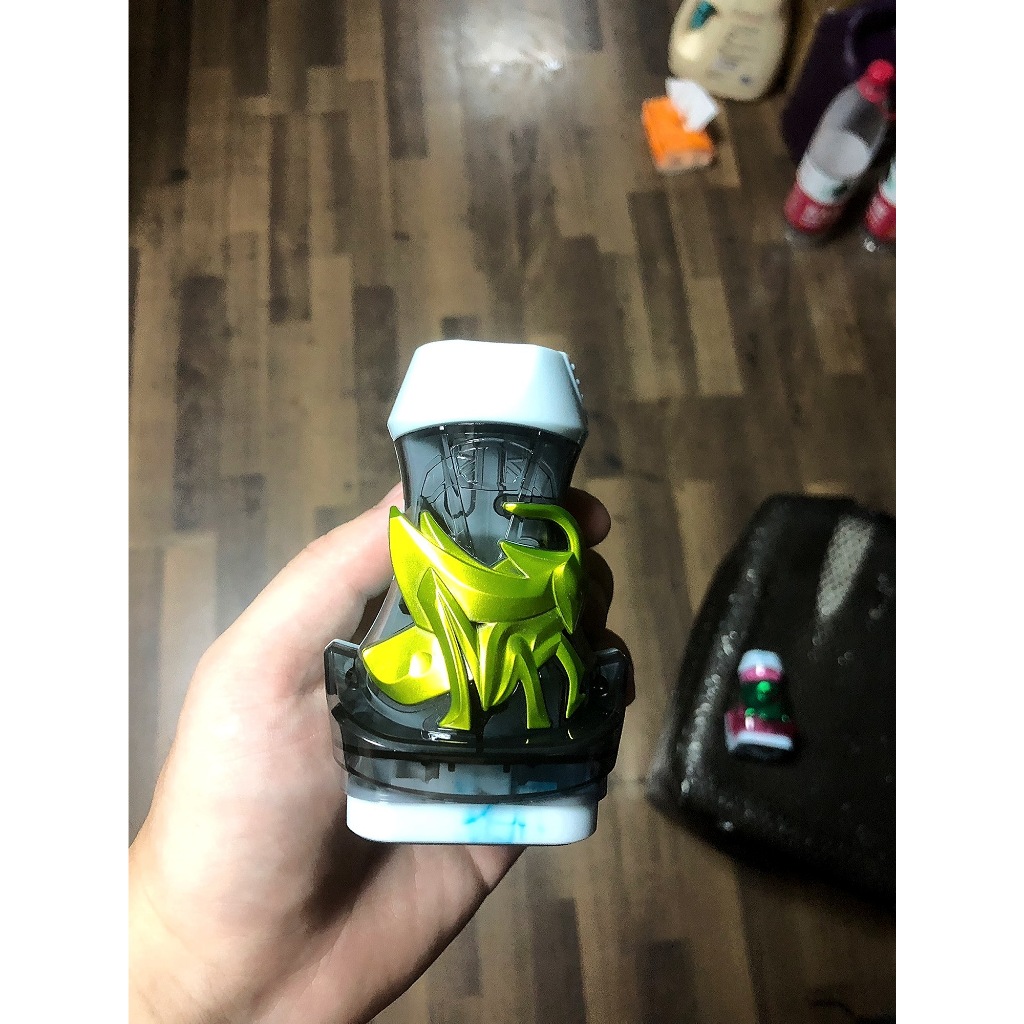 🔥พร้อมส่ง🔥 Bandai DX Kamen Rider Revice Levis 01 Zero One Locust Seal - รูปที่ 3