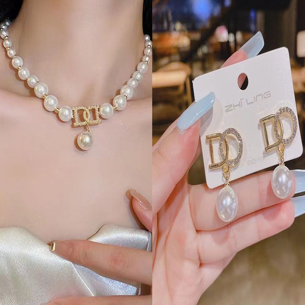 2ชิ้น/เซ็ตเครื่องประดับ ชุดเครื่องประดับมุกหรูหราตัวอักษรซีดีจี้สร้อยคอต่างหูเครื่องประดับแต่งงานชุดเครื่องประดับแฟชั่นอุป
