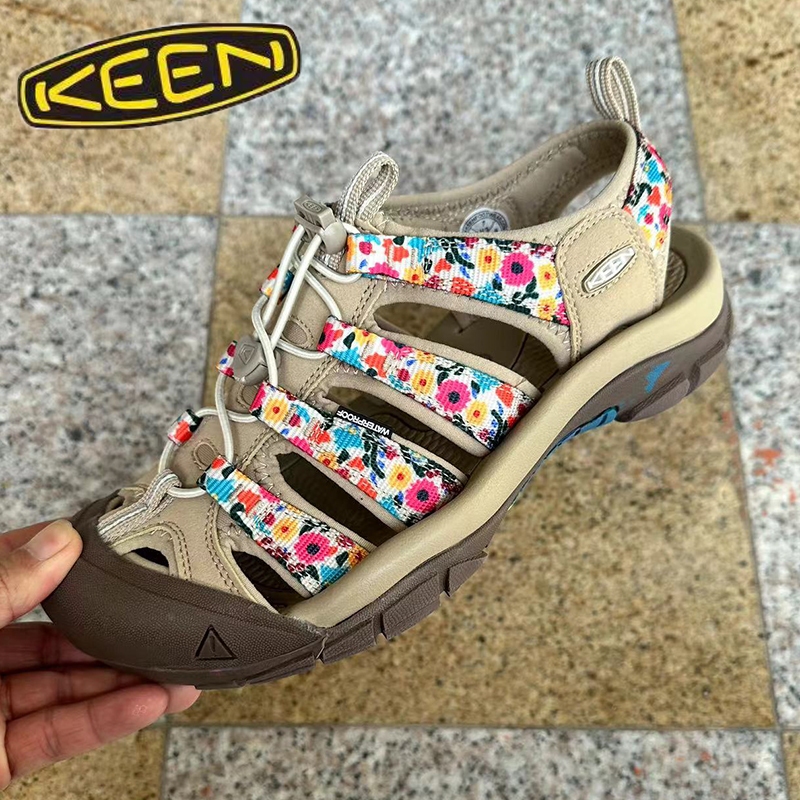 รองเท้าเดินป่า KEEN H2 รองเท้าแตะสําหรับใส่เท้าผู้ชายและผู้หญิง รองเท้าชายหาดกันลื่น สวมขนาด 35-45