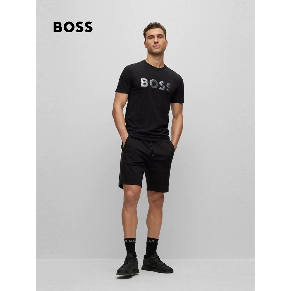 Hugo Boss Hugo Boss เสื ้ อยืดแขนสั ้ นลําลองถักธรรมดาสําหรับผู ้ ชาย