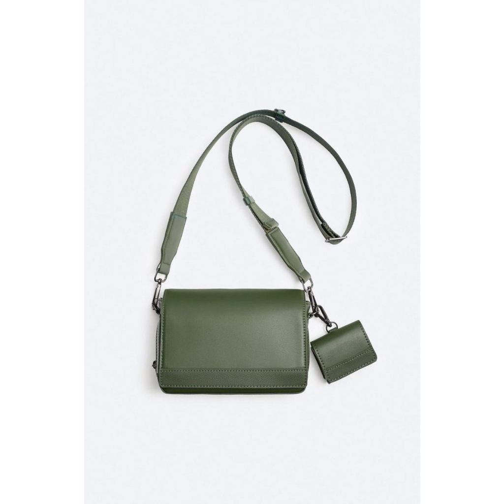 Zara กระเป๋าผู้ชายสไตล์ใหม่อินเทรนด์ Hard Casual Mini Flap หัวเข็มขัดแม่เหล็ก Messenger กระเป๋าสะพายแฟชั่นกระเป๋าสี่เหลี่ยมเล็ก