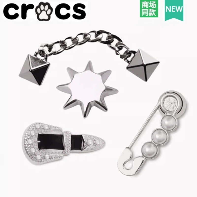 Crocs Hole รองเท้ารองเท้าดอกไม้รองเท้าหัวเข็มขัด Carlo Chi รองเท้าอุปกรณ์เสริมตกแต่งหัวเข็มขัด Zhibixing หมุดโซ่โลหะ