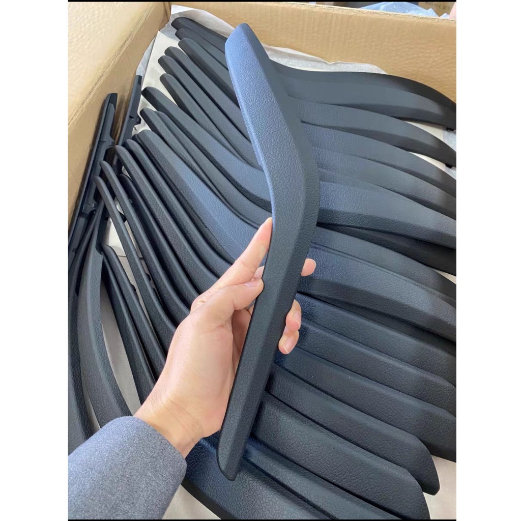 X1 จ84 2010–2016มือจับประตูเปลี่ยนฝาครอบอุปกรณ์เสริมในรถยนต์ X1 จ84 ประตูด้านในดึงมือจับตัดปกสําหรับ บีเอ็มดับเบิลยู X1 จ84 2010 2011 2012 2013 2014 2015 2016