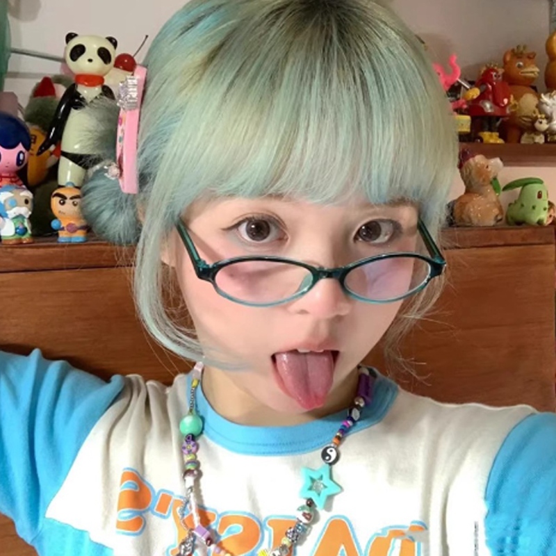 🔥แว่นตาเลนส์ใสทรงวงรีY2Kขนาดเล็กกรอบแคบสีแดงสีเขียวสไตล์ญี่ปุ่นสําหรับผู้หญิง.besla.th-COD