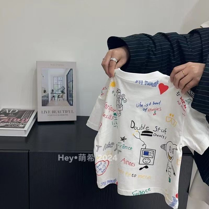 ฤดูร้อนเด็กรูปแบบใหม่การ์ตูน Graffiti All-Match สไตล์เกาหลีผ้าฝ้ายแขนสั้นหลวมเสื้อยืดชายหญิงเสื้อลําลองบาง