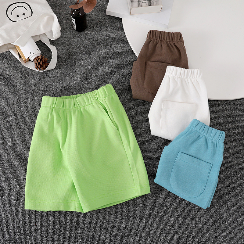 เด ็ กชายฤดูร ้ อนถักกางเกงกลางบางระบายอากาศกางเกงขาสั ้ นลําลองเด ็ กแฟชั ่ นเด ็ ก