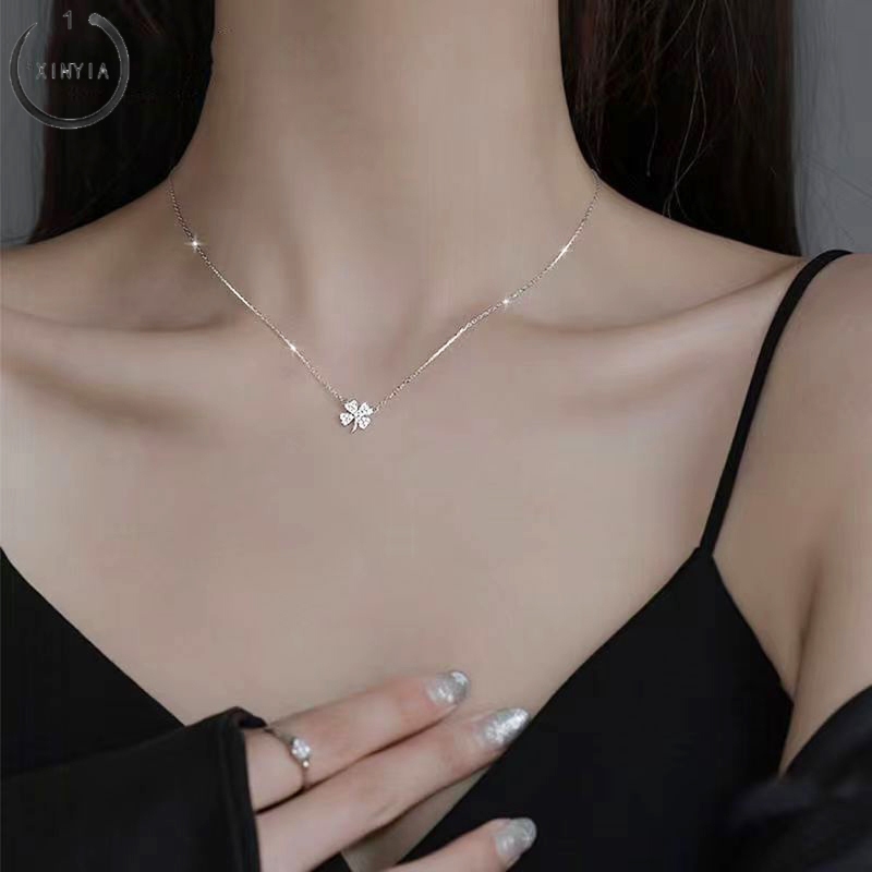 ส่งเร็ว✨สร้อยคอเงินแท้ เกรด 925 จี้รูปใบโคลเวอร์สี่แฉก หรูหรา สไตล์มินิมอล สําหรับผู้หญิง ของขวัญ เข้ากับทุกการแต่งกาย-XINYIA1
