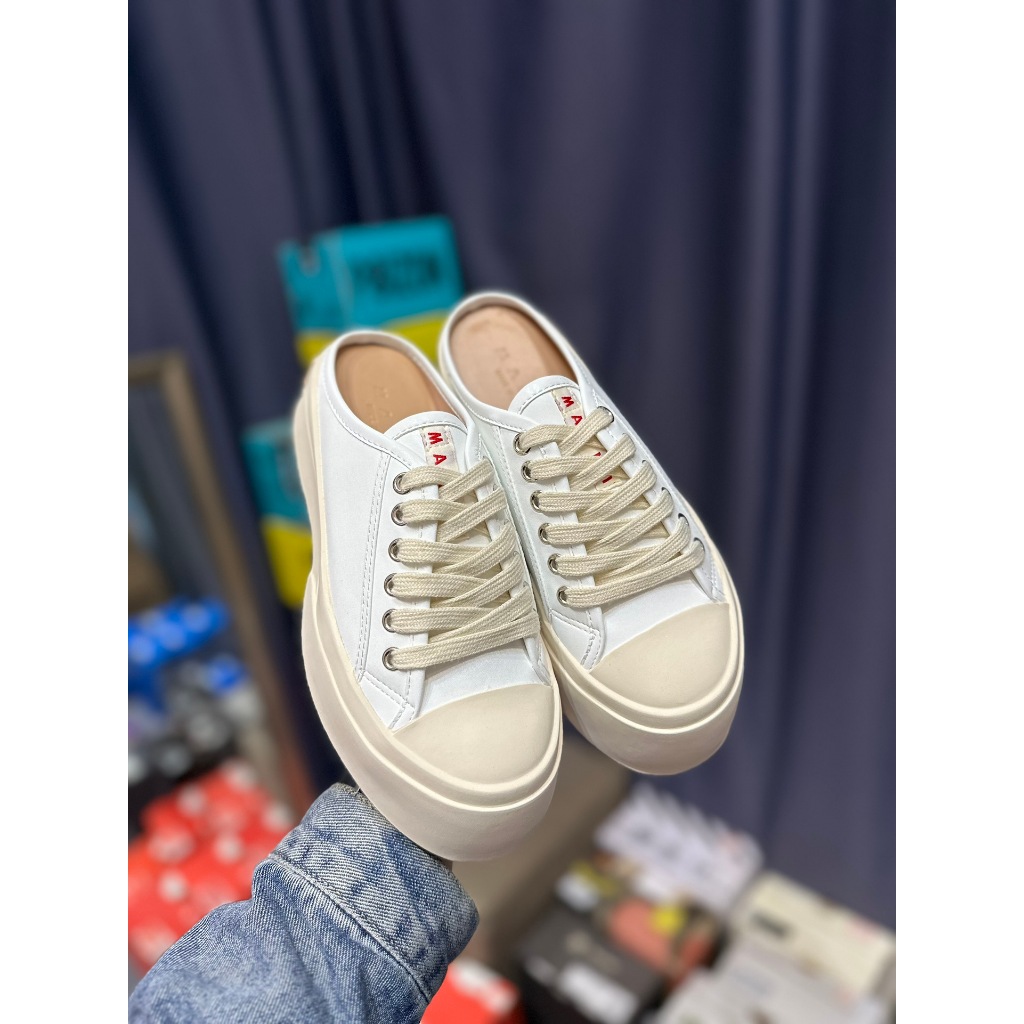 MARNI Big Toe รองเท้าผู้หญิง Mary Jane รองเท้าแตะครึ่งรองเท้าผู้หญิงสีเบจ