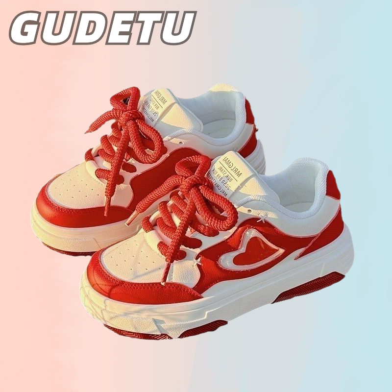 GUDETU รองเท้าลําลองผู้หญิง แฟชั่นใหม่เวอร์ชั่นเกาหลีของรองเท้าสีขาวขนาดเล็กพื้นหนา รองเท้าวิ่งลําลองน้ําหนักเบา รองเท้าลื่นไถลนุ่ม