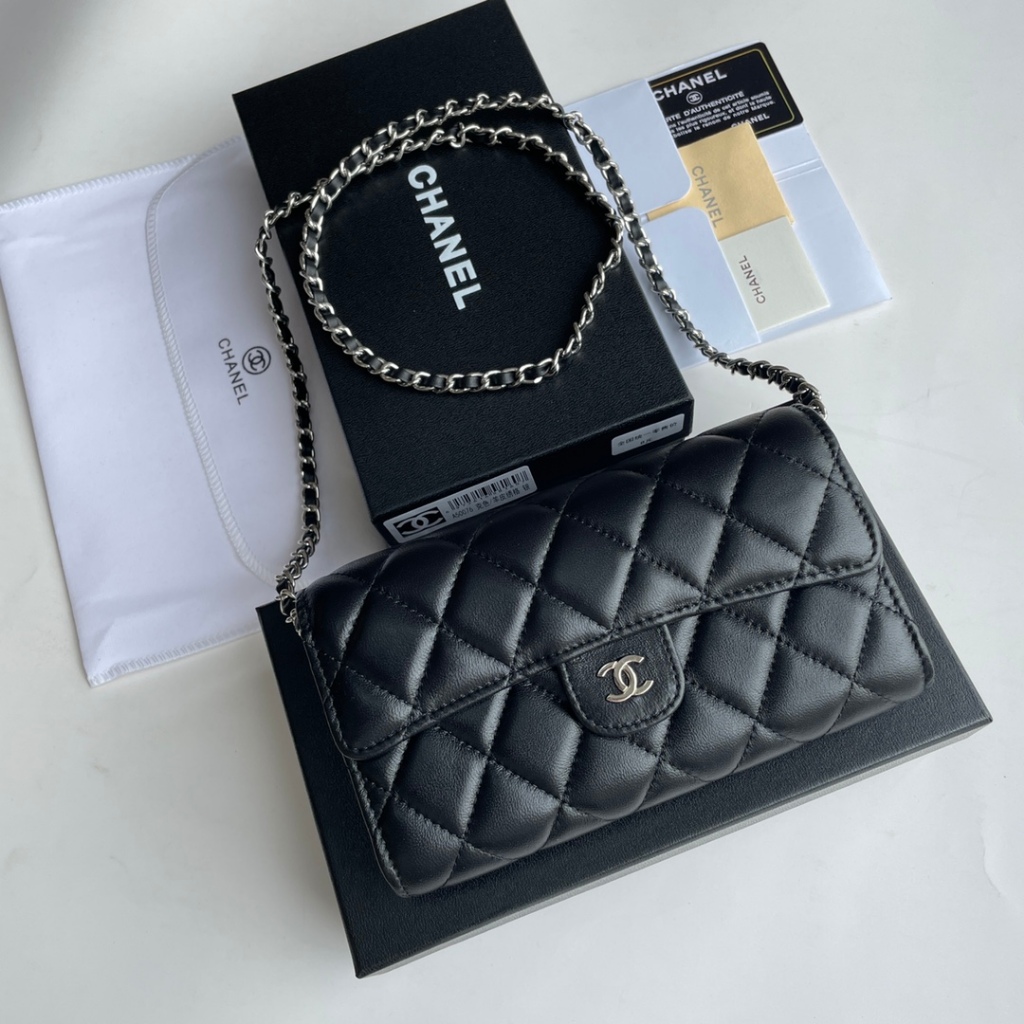 [Box +Stock ] Chanel กระเป ๋ าโซ ่ ผู ้ หญิงใหม ่ แท ้ 100 % , Original Caviar True Leather Mini Crossbody Bag