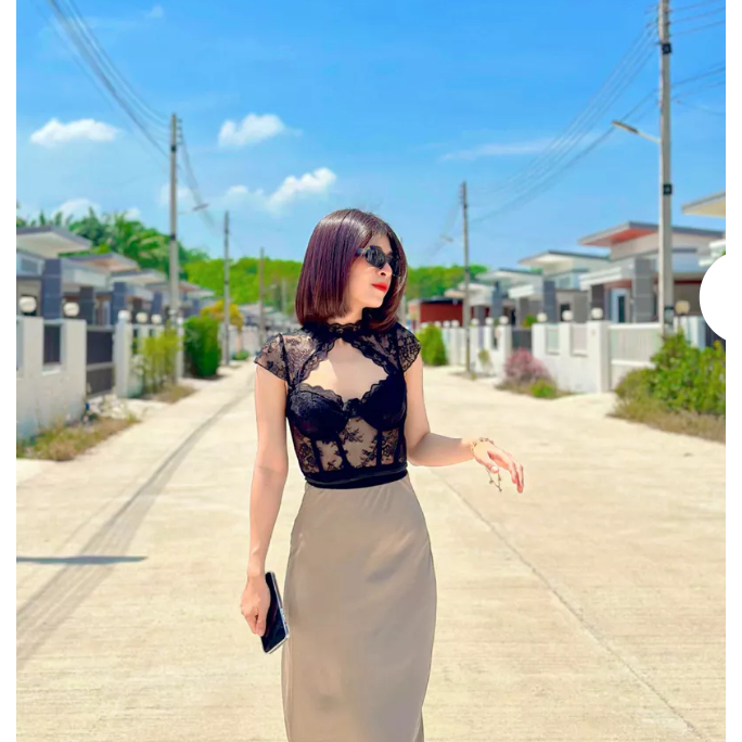 Super- Julia crop bra บราราลูกไม้แต่งแขน ลายดอกไม้