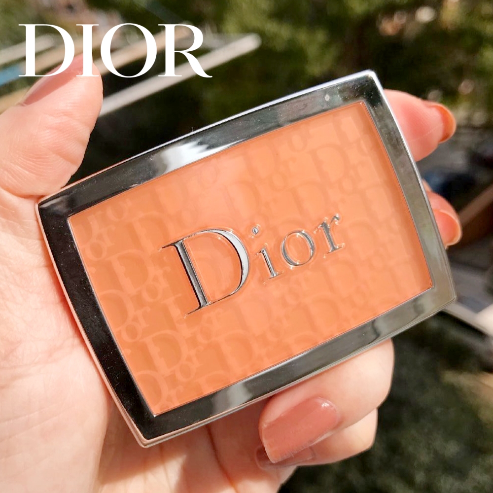 Di0r New Style Backstage Embossed Blush 001 #, 003 #, 004 #