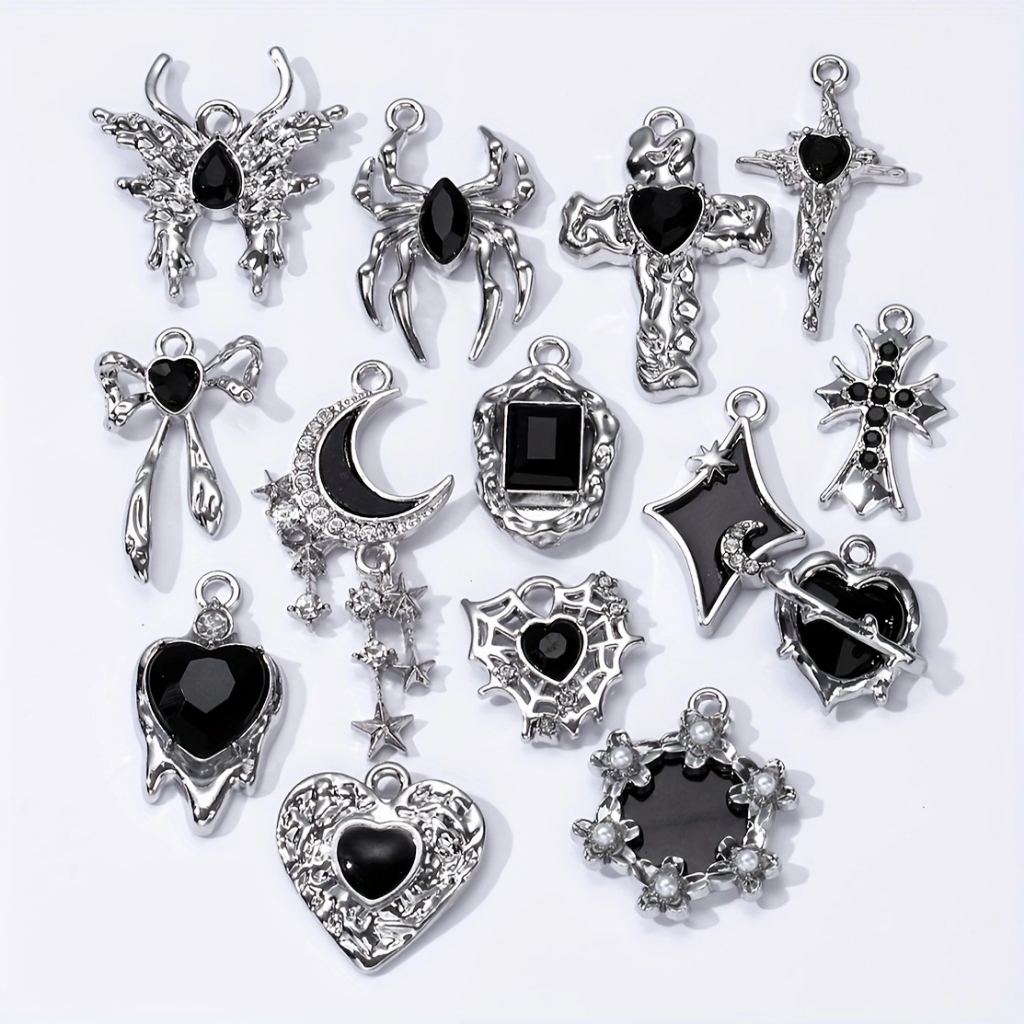 5pcs ใหม่ Moon Star เคลือบ Charms สุ่มผสม Dark Y2K แฟชั่นสไตล์จี้สําหรับทําด้วยมือ DIY เครื่องประดับอุปกรณ์เสริมสร้อยคอ